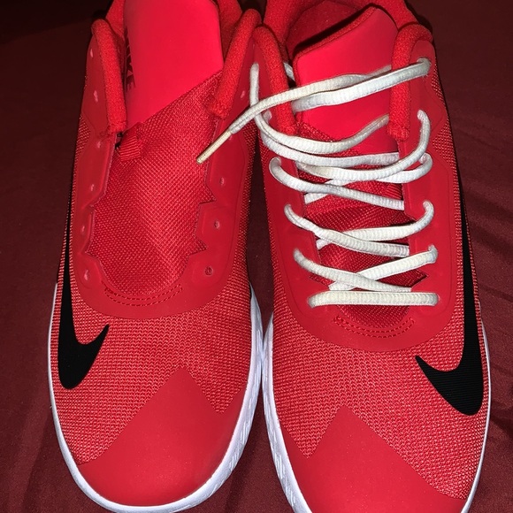 Nike Precision - Picture 2 of 3